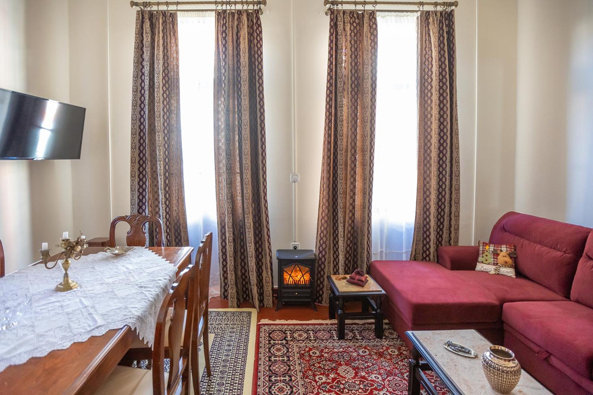 Era Of Elegance: 1928 Classic Dwelling Τρίπολη Εξωτερικό φωτογραφία